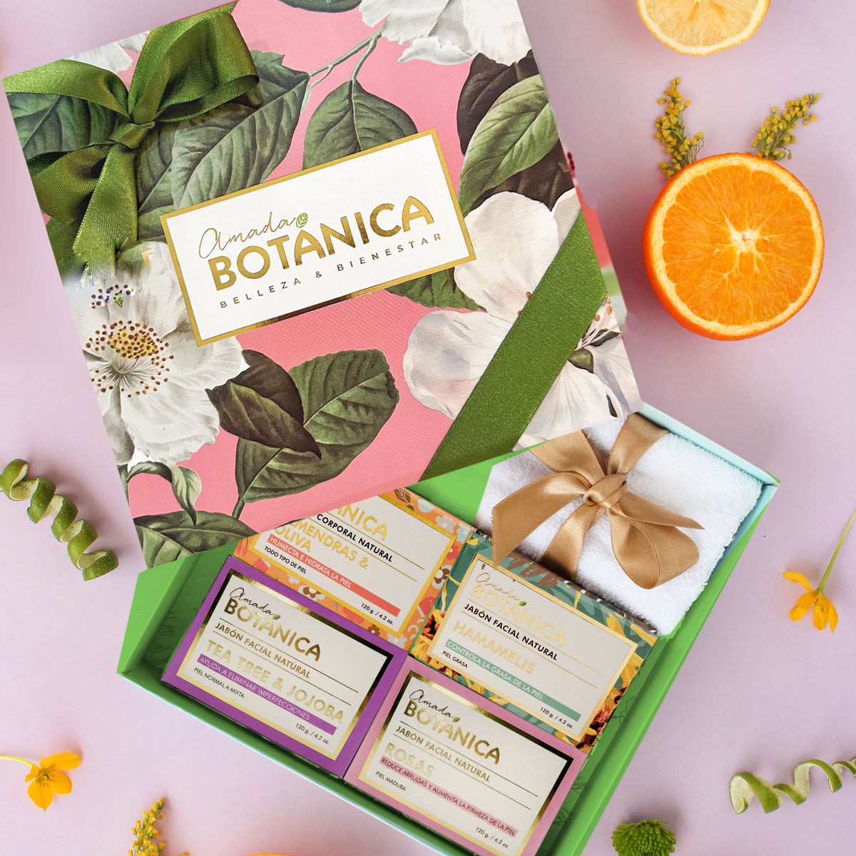 Caja de regalo Amada Botánica con 4 jabones naturales y toalla facial